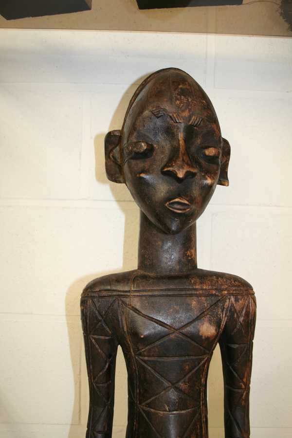 Mangbetu (statue), d`afrique : R.D.du Congo, statuette Mangbetu (statue), masque ancien africain Mangbetu (statue), art du R.D.du Congo - Art Africain, collection privées Belgique. Statue africaine de la tribu des Mangbetu (statue), provenant du R.D.du Congo,   1617: Statue Mangbetu symbolisant l